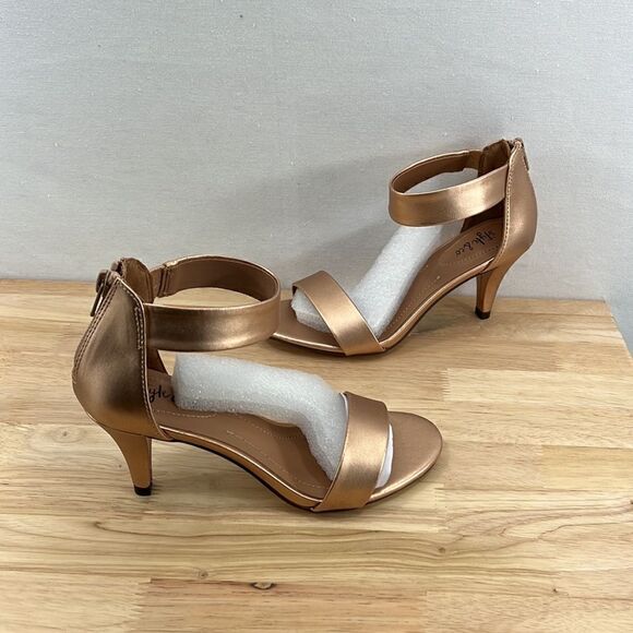 Style & Co Paycee Two-Piece Dress Sandals- Rose Gold Shine- Various Sizes - Picture 5 of 7